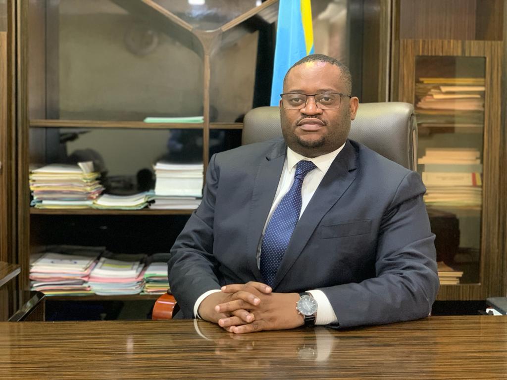 Rdc/ Les nouveaux du gouvernement Suminwa : Doudou Fwamba Likunde Li-Botayi le nouvel argentier de la&nbsp;République