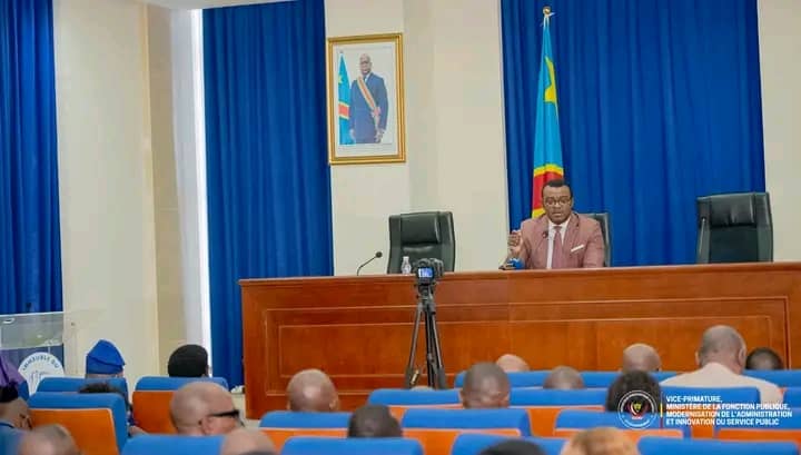 RDC/ Fonction Publique : Le VPM Jean-Pierre Lihau initie des concertations pour restaurer le pouvoir d&rsquo;achat des&nbsp;fonctionnaires