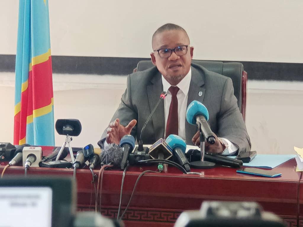 Rdc/ Dossier Carte d&rsquo;identité : Peter Kazadi répond favorable aux remarques de&nbsp;l&rsquo;IGF.