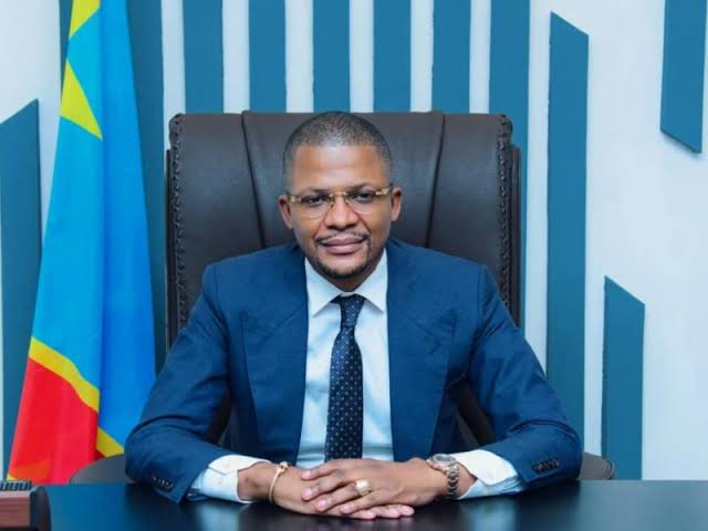 RDC-Sport/ Clarification Officielle : Aucune Demande de Fonds Exorbitants pour la Rénovation des Stades n&rsquo;a été formulé par le ministre Budimbu(Communiqué)