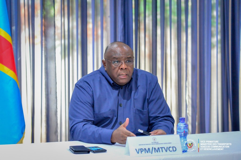 RDC/Transports : Le Secrétaire Général aux Transports Prié de Fermer les Ports&nbsp;Clandestins