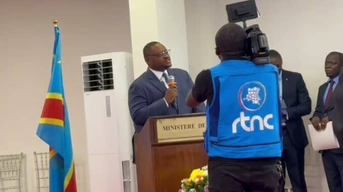 RDC/ Le Ministre Doudou Fwamba Exhorte les Jeunes Financiers à Lutter contre la&nbsp;Corruption