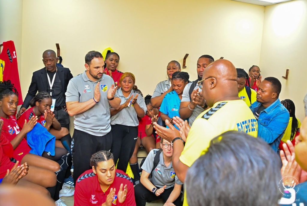 RDC/ CAN Handball : Le Président Félix Tshisekedi encourage les Léopards dames après leur&nbsp;élimination