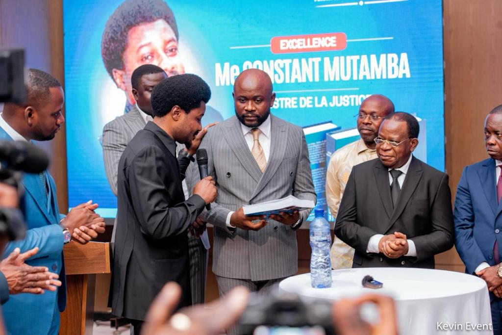 RDC / Vernissage de l’ouvrage de Me José Kadima : une contribution majeure au droit syndical&nbsp;congolais