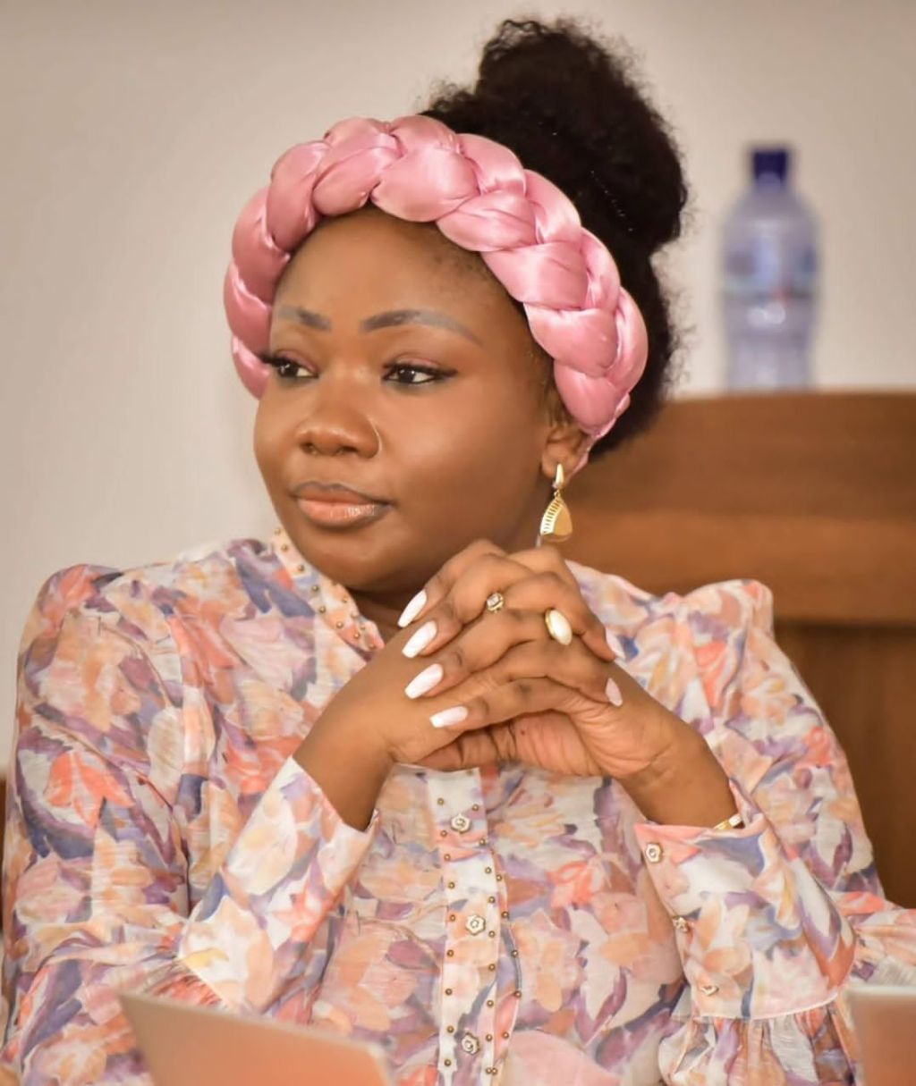 RDC / Christelle Vuanga : une voix qui élève la&nbsp;République