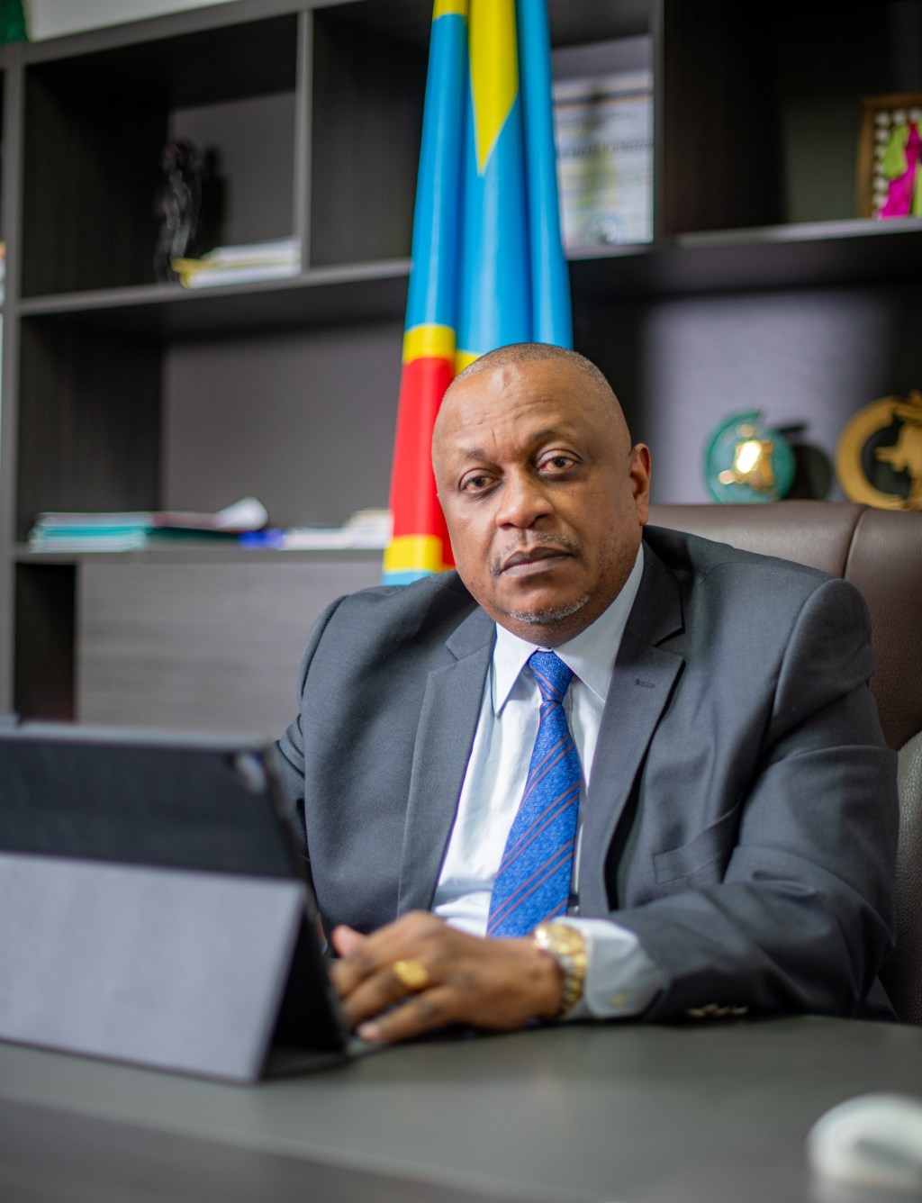 RDC—Budjala : Le député Dr Jean-Jacques Mbungani obtient l’engagement du Gouvernement pour le remboursement des salaires volés des&nbsp;enseignants