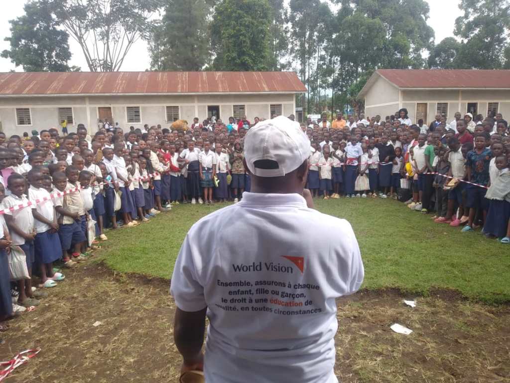 RDC – Rutshuru : Lancement de la campagne « Come-back » pour le retour des enfants à l’école, avec le soutien de World Vision et&nbsp;ECW