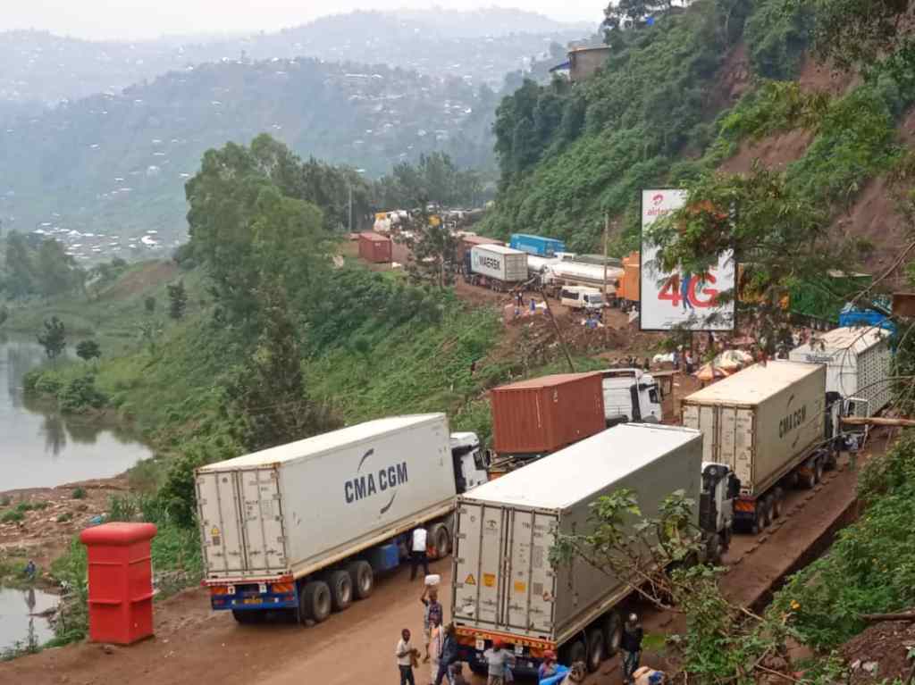 RDC / Sud-Kivu : la circulation entre Bukavu et Uvira reprend timidement après sept mois de&nbsp;paralysie